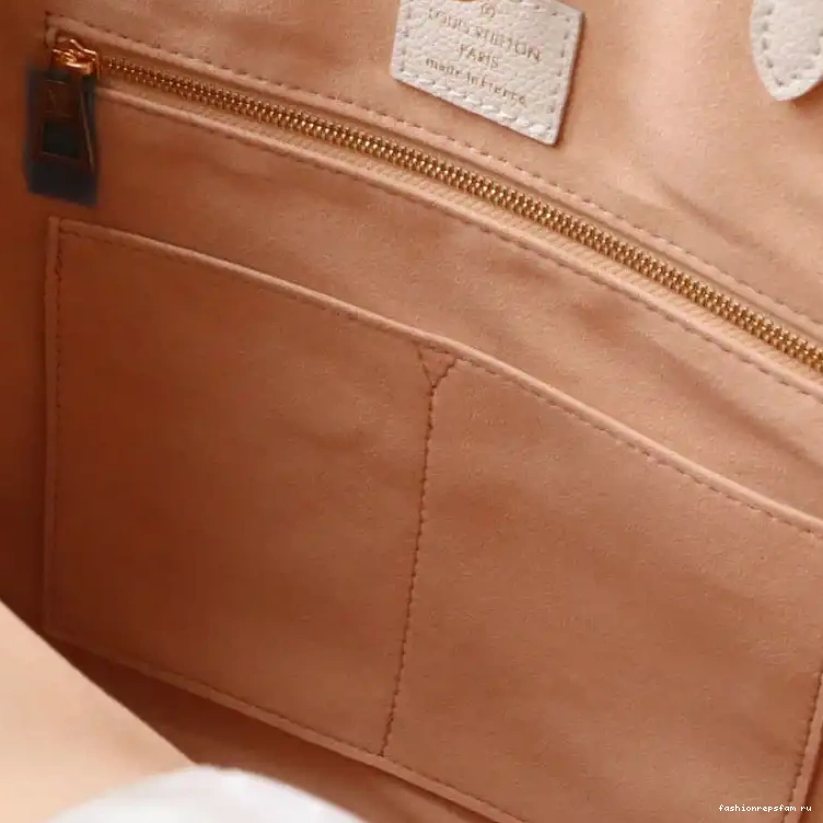 Fashionrep LV Bag 2204DJ0033 0802